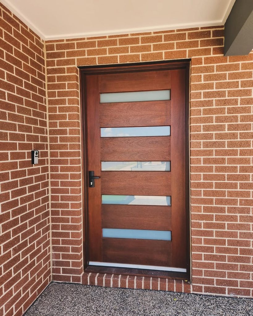 finishes-site-summit-doors